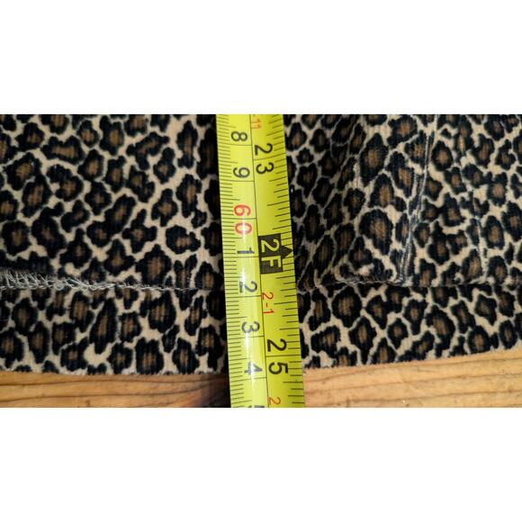 Talbots Cheetah Leopard Print Pencil Skirt NWT, Size 10, Animal Print Corduroy - Picture 4 of 9